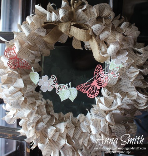 Season to Season Wreath Kit Video Tutoral. Decorate for fall, Halloween and Christmas.