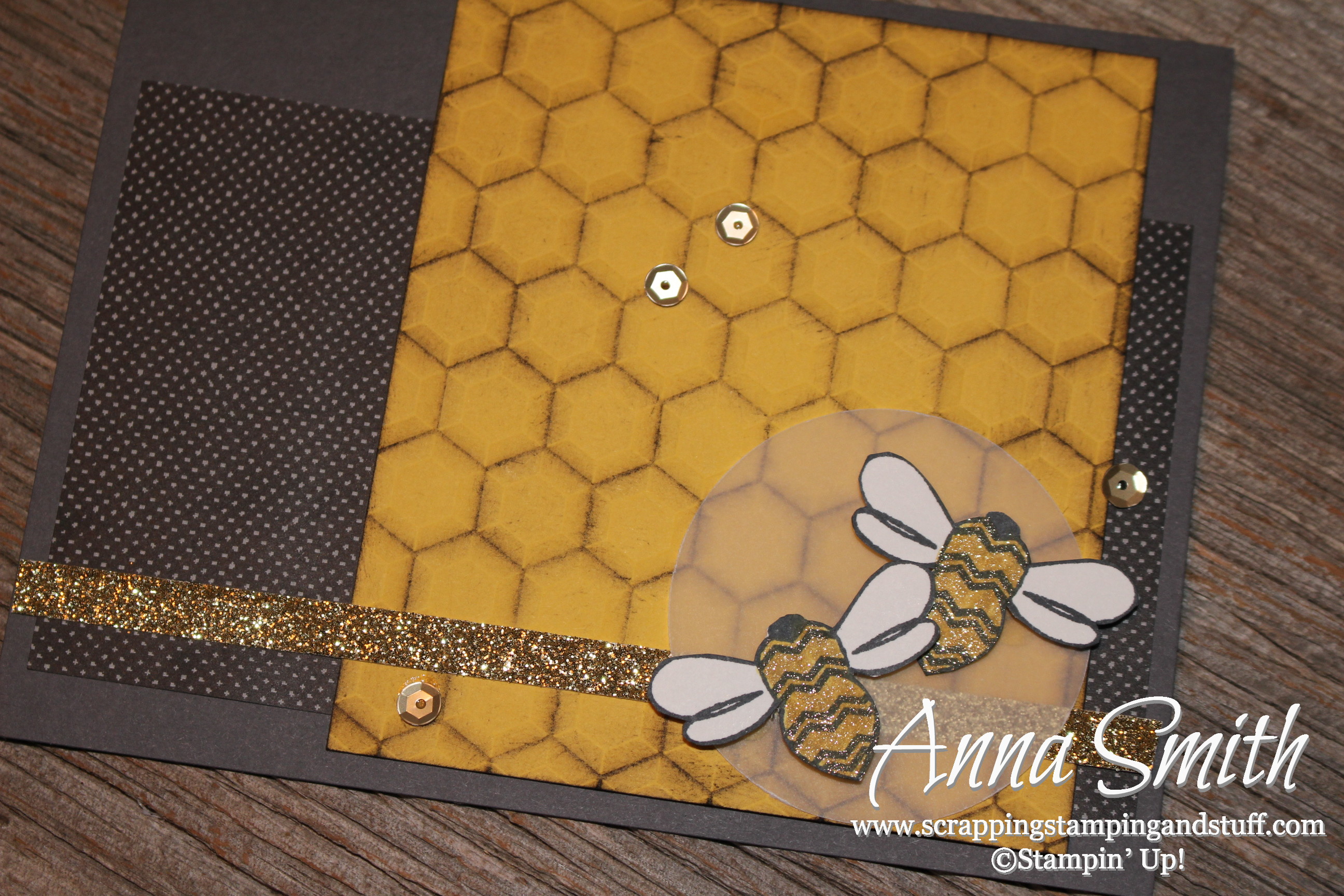 It’s a Buzzing Bee Card!