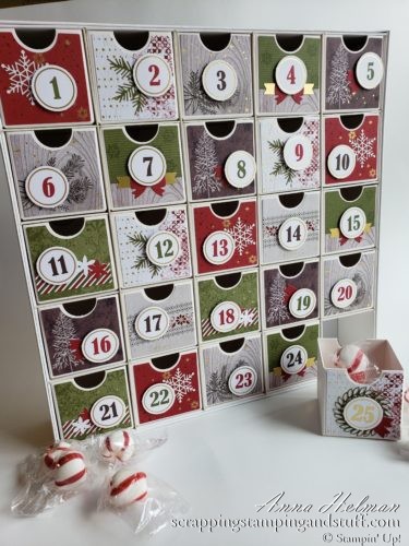 This DIY advent calendar kit is the best!! It's so easy to put together and so cute! Stampin Up Christmas Countdown Project Kit