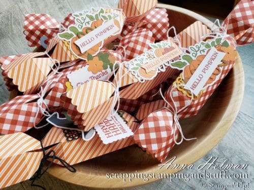Take a look at the September 2020 Paper Pumpkin Kit - Hello Pumpkin. Use this kit for adorable treat holders or visit for some alternative ideas!
