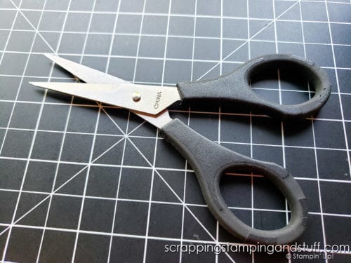 These paper cutting scissors are the best high quality scissors for cardmaking and scrapbooking! Stampin Up Snips are the best!