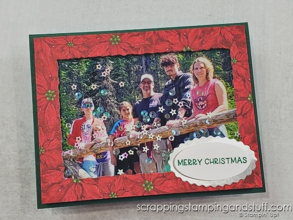 You don't have to choose to send a photo card OR a handmade card this holiday. Send handmade photo Christmas cards! Click here for ideas!