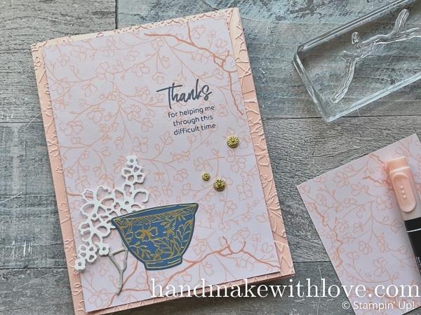 Broken is beautiful - even on card projects! Click to see techniques for making your cards look 'broken' yet beautiful! Featuring the Stampin Up Kintsugi product suite.