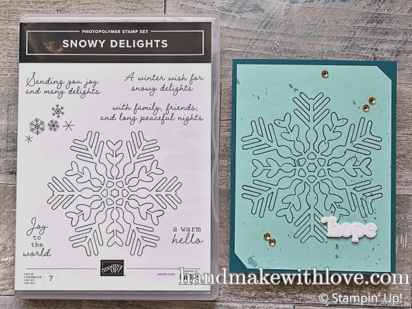 Would you believe me if I told you that you could make some card ideas in one minute? Watch along to see some super-simple design ideas that you can use for Christmas or other occasions throughout the year. Then create these cards in a flash!